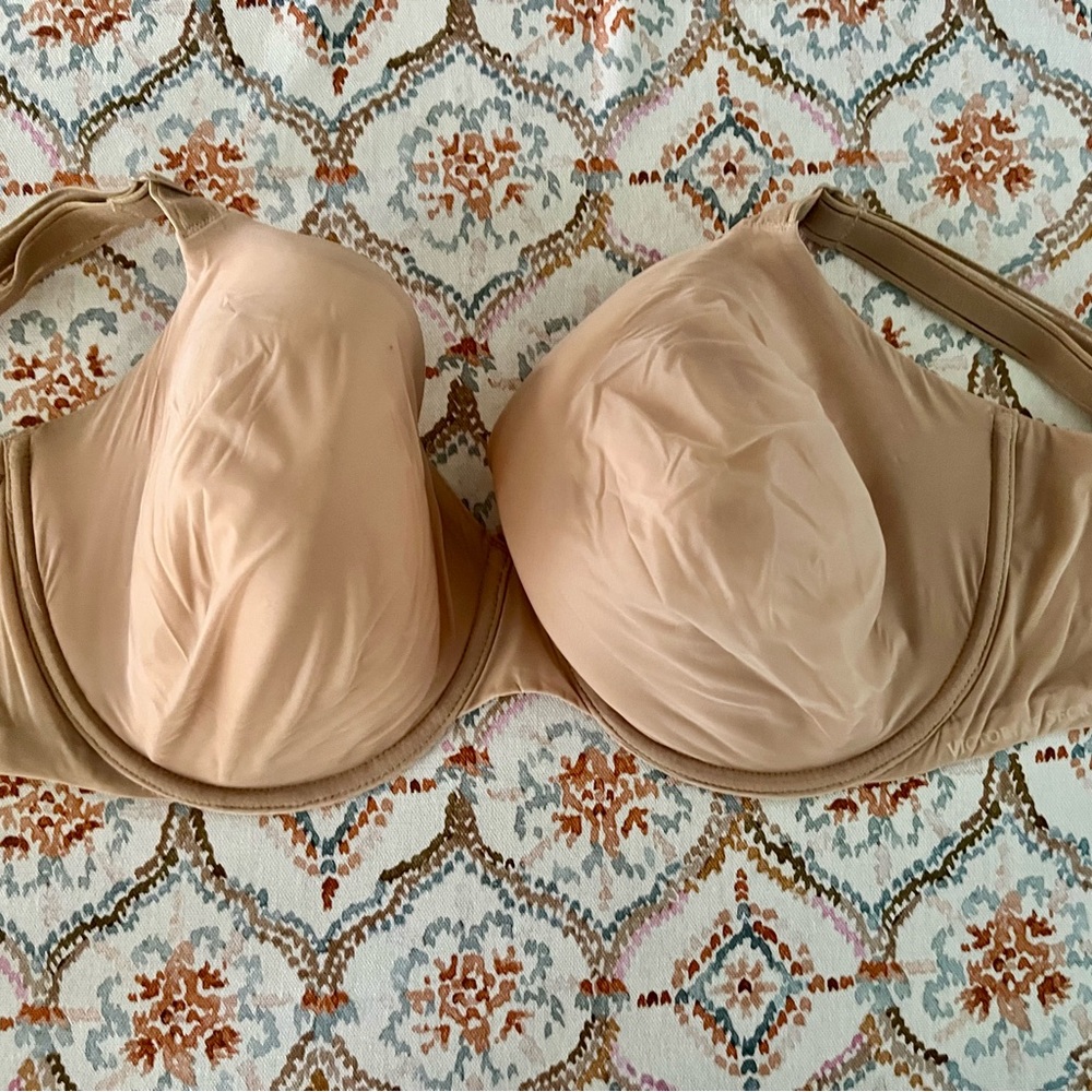 Victoria’s Secret Convertible Bra